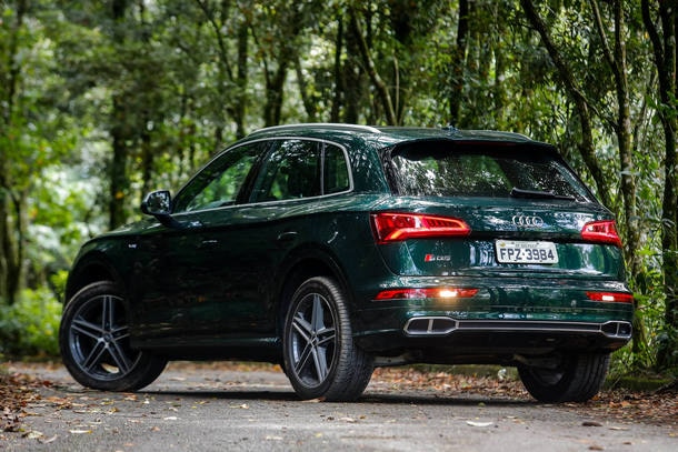 Range Rover Velar, Audi SQ5 e Porsche Macan