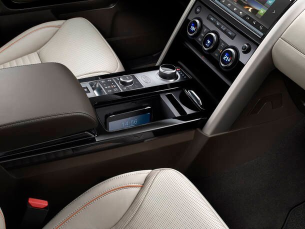 Novo Land Rover Discovery 5