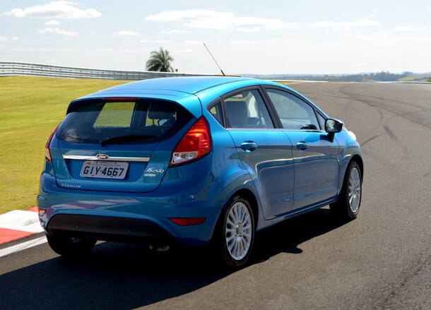 Os preços de carros brasileiros sem impostos
