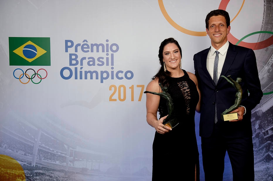 Mayra Aguiar e Marcelo Melo ganham prêmio de 