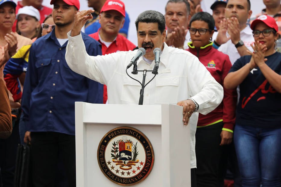 Maduro culpa Estados Unidos por apagão na Venezuela