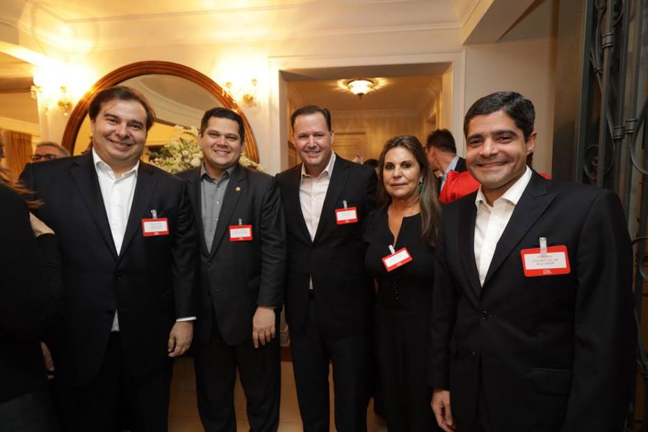 Jantar do grupo Lide