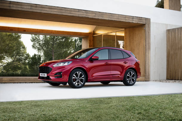 FORD KUGA 