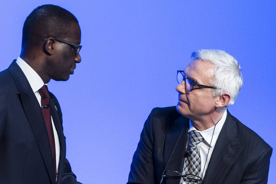 Tidjane Thiam (à esq.) ao lado de Urs Rohner (à dir.) 