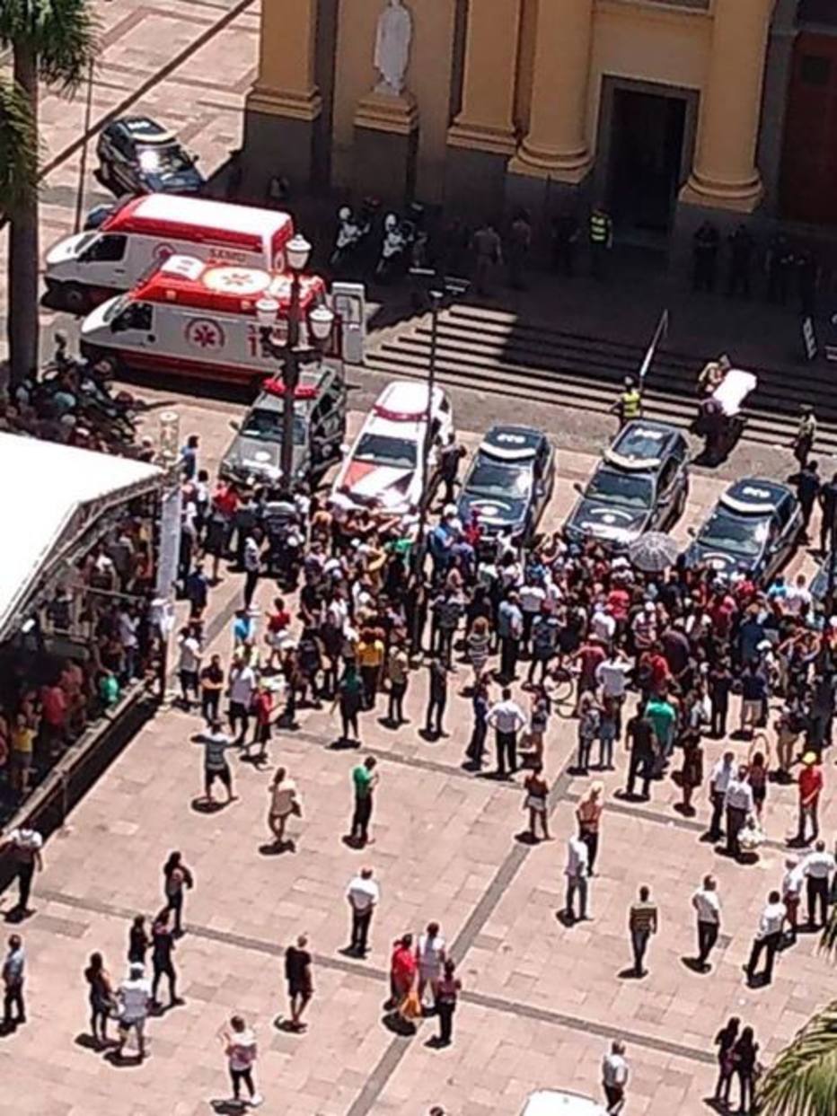 Homem mata cinco e se suicida em igreja de Campinas Homem mata cinco e se suicida em igreja de Campinas