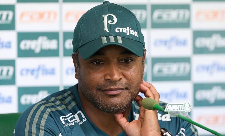 Roger Machado vibra com sequência positiva do Palmeiras