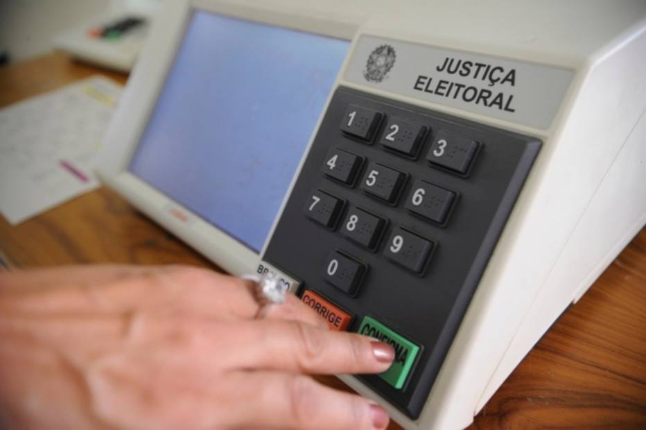 Nas eleições 2020, 6,3 mil mulheres recebem um ou zero voto