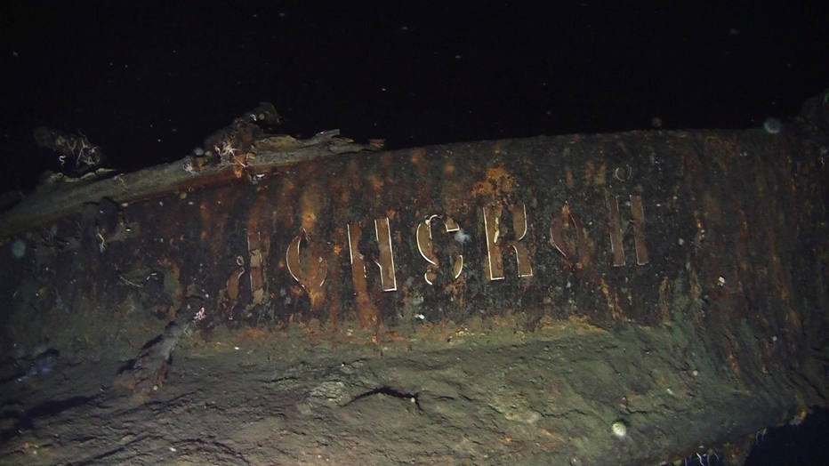 Suposto navio russo encontrado no mar sul-coreano