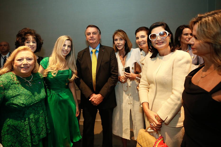 Bolsonaro com empresárias