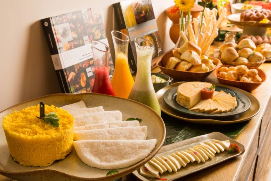 Café da manhã no Brasil a Gosto tem mesa de quitutes nacionais