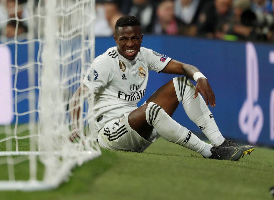 Vinícius Junior deixou o jogo com lesão no tornozelo direito