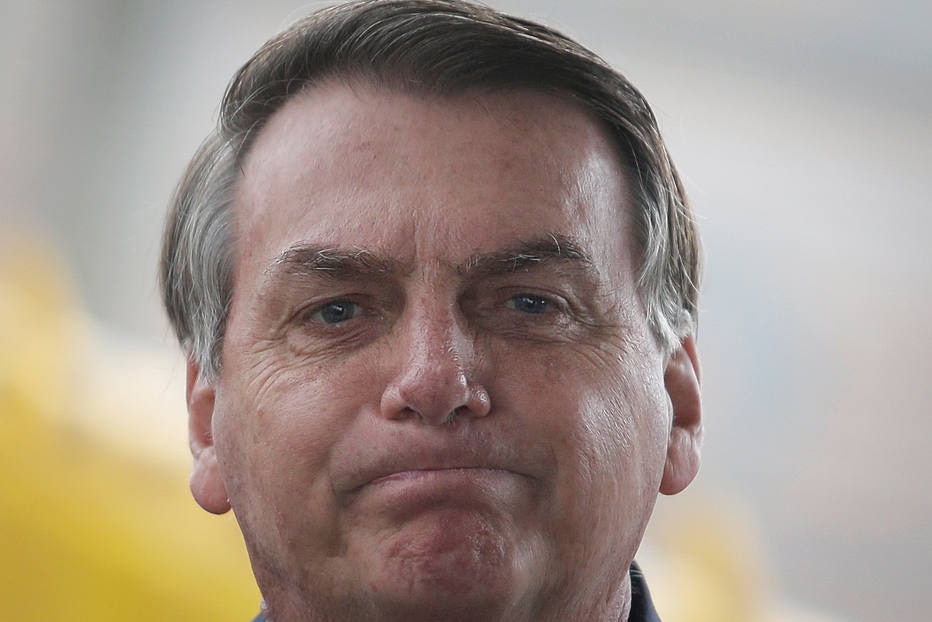 O presidente da República, Jair Bolsonaro, na portaria do Palacio da Alvorada, em Brasilia