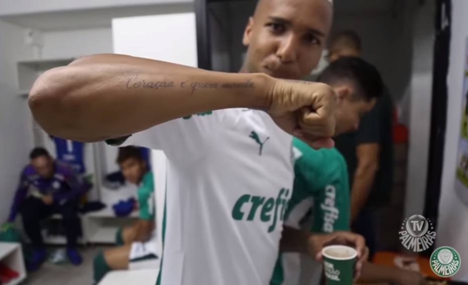 Deyverson Tatuagem Namorada / o namoro letra - Acompanhado