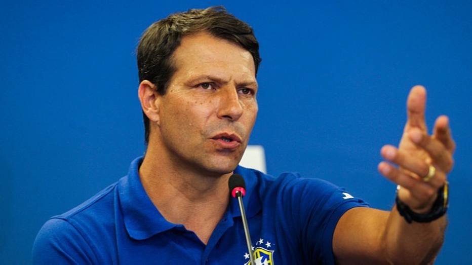 Leonardo Gaciba aprova atuação do VAR no Brasileirão