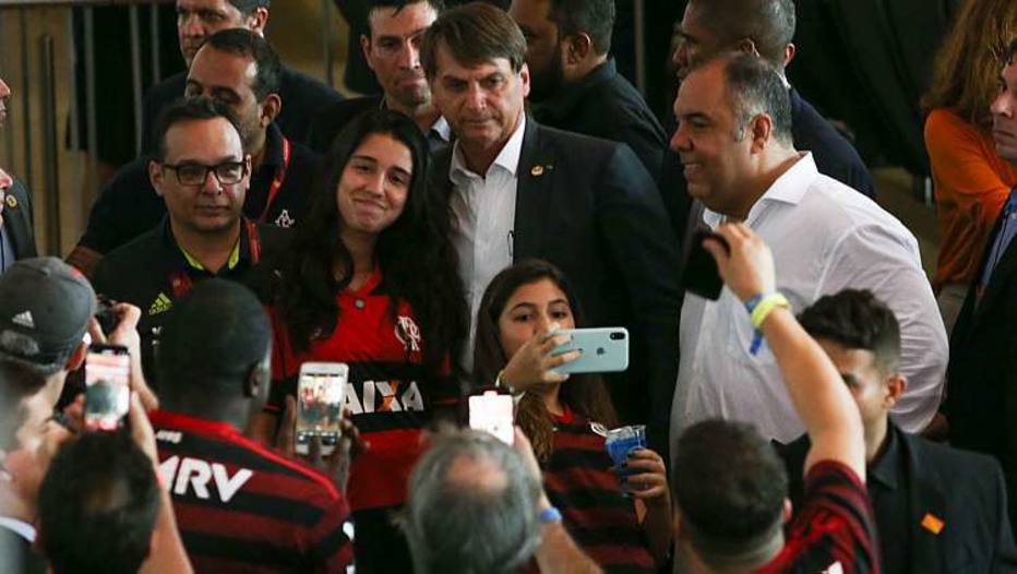 Bolsonaro durante jogo do Flamengo no Maracanã