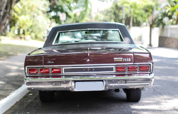 FORD LANDAU SE 1979
