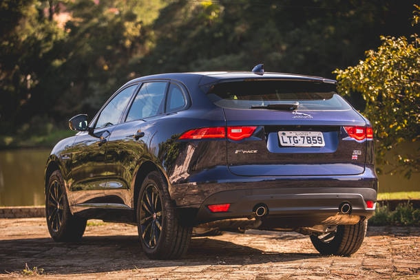 Jaguar F-Pace x Audi Q5