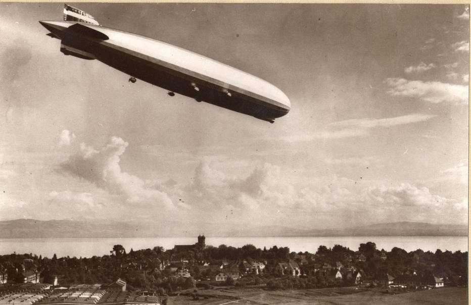 A fantástica chegada do Graf Zeppelin ao Brasil em 1930