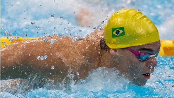 Gabriel Bandeira conquista primeiro ouro do Brasil na Paralimpíada
