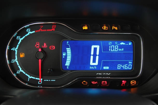 Chevrolet Spin Activ x Fiat Idea Adventure