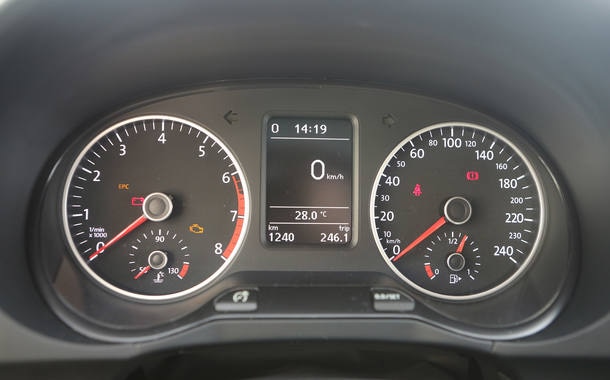 Fiat Argo HGT x VW Fox Pepper