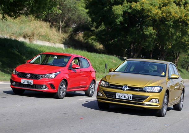 Comparativo: Fiat Argo Precision 1.8 X VW Polo Highline TSI