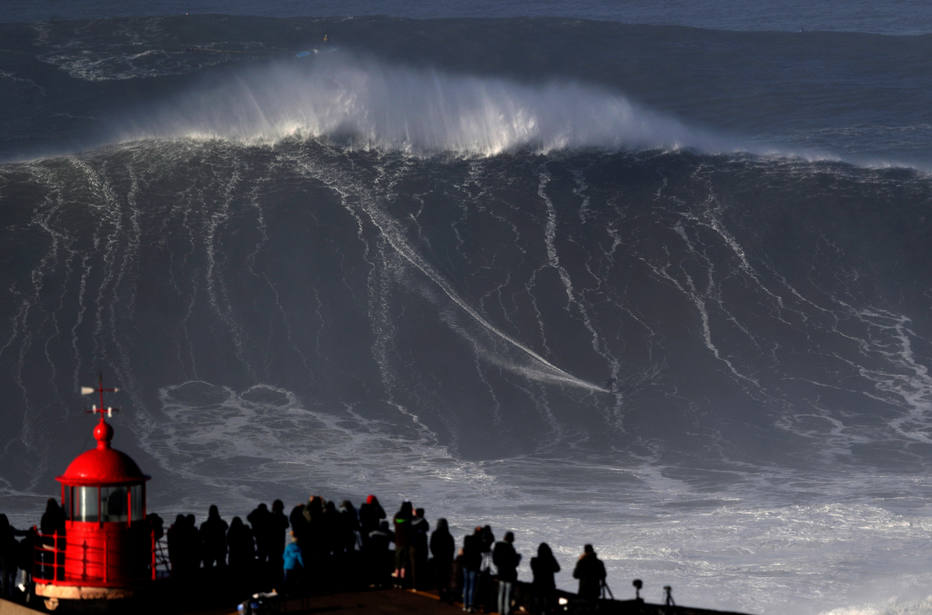Conheça Nazaré, a cidade portuguesa das ondas gigantes Viagem Estadão