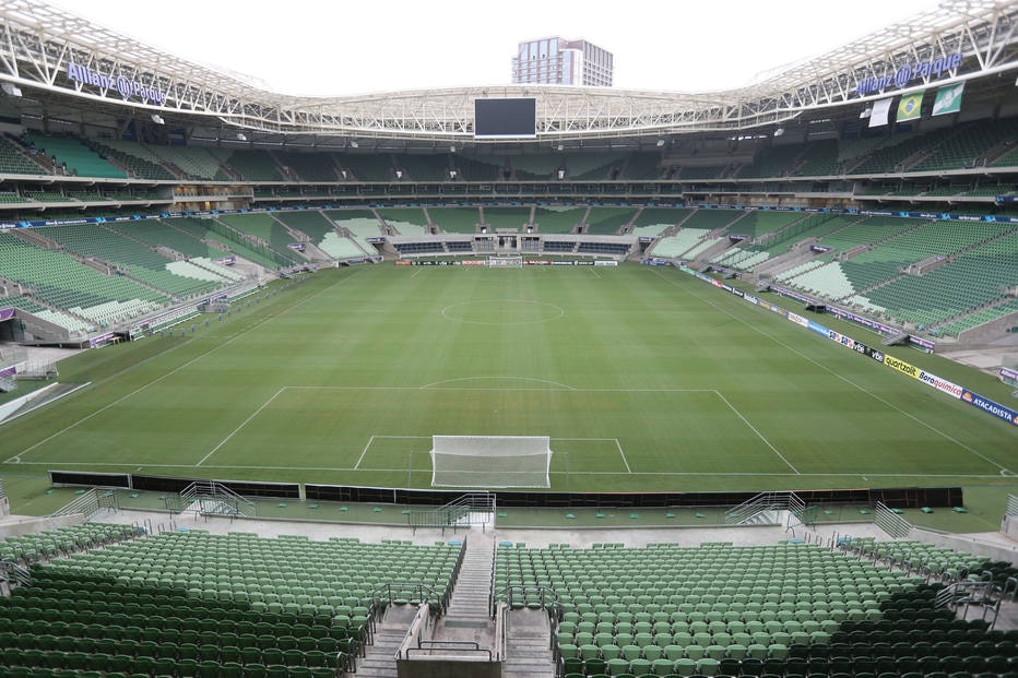 Contra o maior 'freguês', Palmeiras chega ao 100º jogo na arena