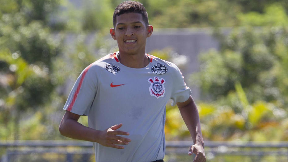 Carille confirma que dará oportunidades para atacante
