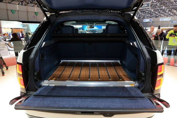 Land Rover Range Rover SV Coupé