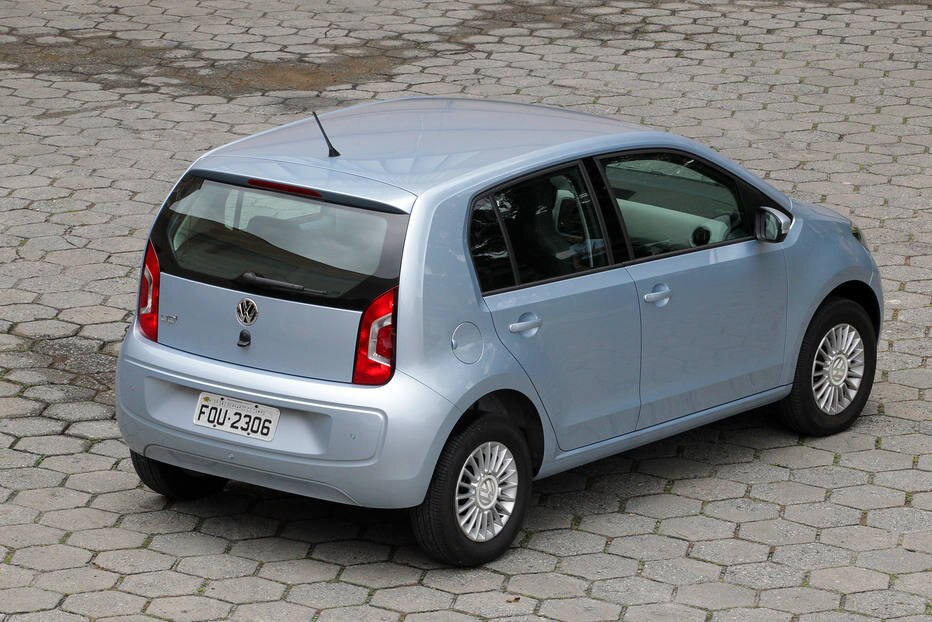 Volkswagen Up! x Kia Picanto Carros Estadão