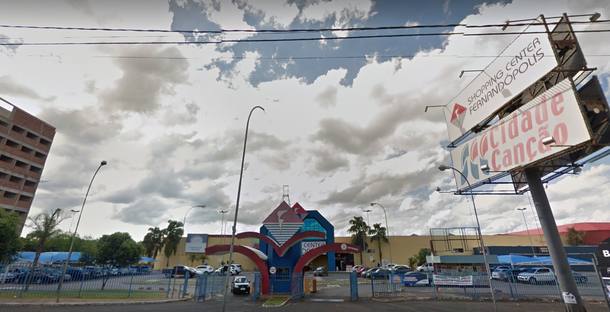 4 PMs ficam feridos em ataque a caixa eletrônico em shopping de Fernandópolis