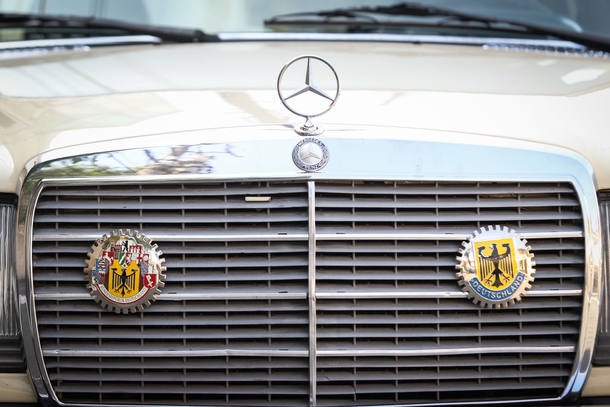 Carro do Leitor: Mercedes-Benz 280 1980
