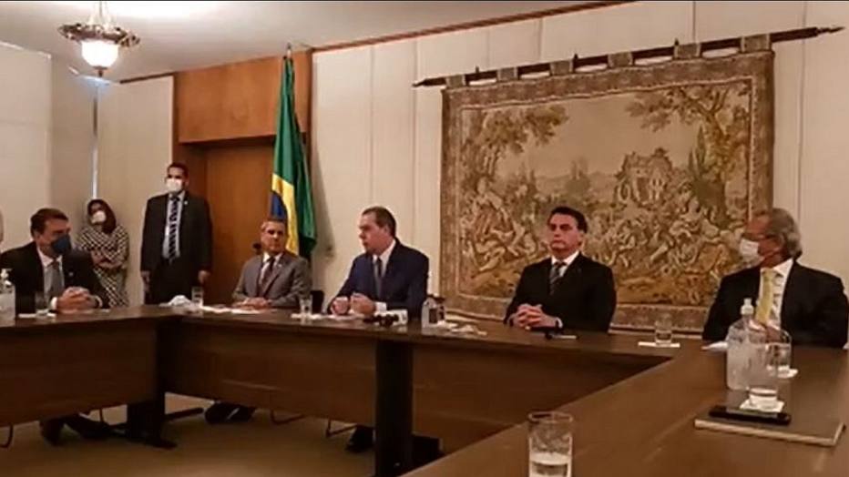 Live do presidente Bolsonaro no STF 