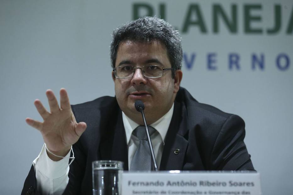 Fernando Antônio- Ribeiro Soares