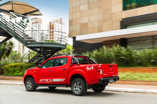 Nova Nissan Frontier Attack