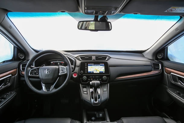 VW Tiguan x Honda CR-V x Chevrolet Equinox