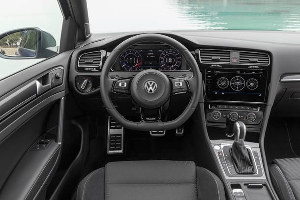 Volkswagen Golf R