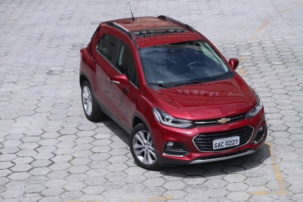 Dez carros novos com descontos