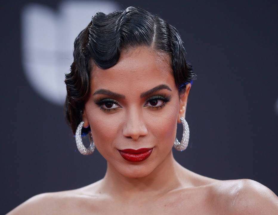 Anitta é uma das mulheres mais poderosas do Brasil, segundo a Forbes