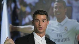 Cristiano Ronaldo será o vencedor da Bola de Ouro, adianta jornal espanhol