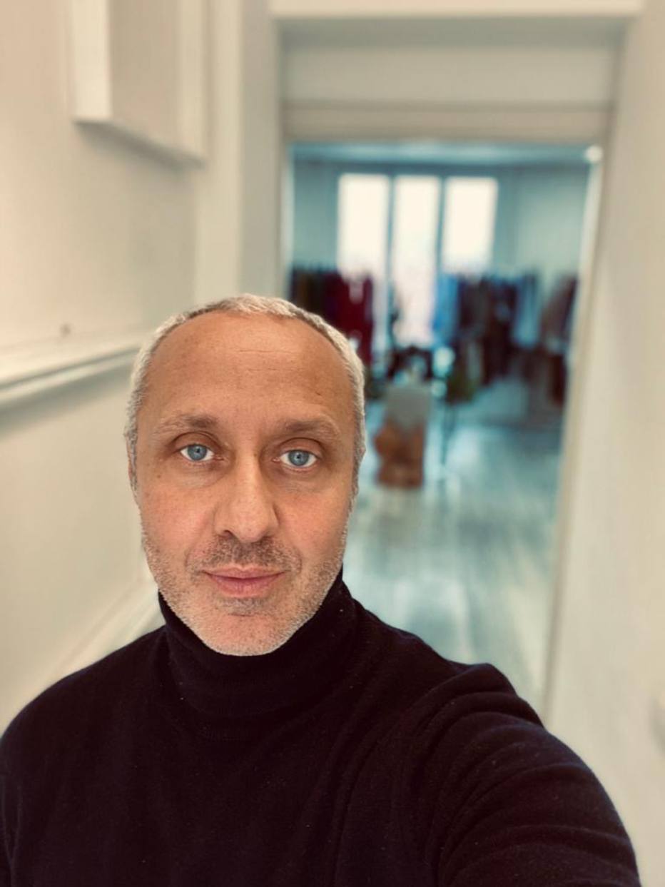 Tomaso Raboni é morador da pequena Bergamo, que fica a cerca de trinta quilômetros de Milão.