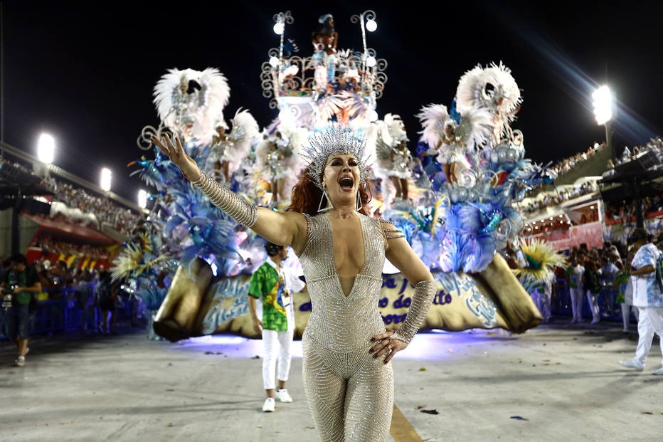 2º DIA DE DESFILES DAS ESCOLAS DE SAMBA NO RIO - SAPUCAÍ