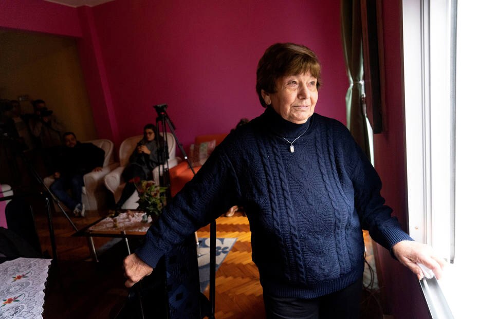 A aposentada Elida Ituarte, que deixou a janela por onde Rocco e os comparsas entraram aberta 