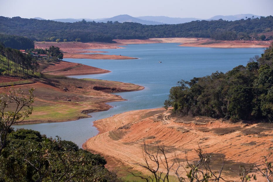 Represa Hidrel&eacute;trica de Caconde