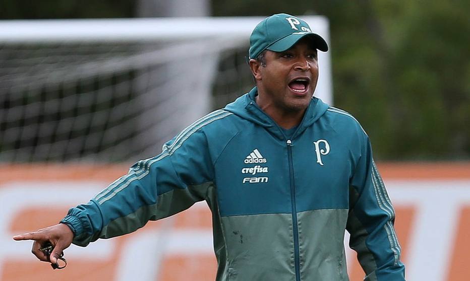 No Palmeiras, Roger Machado não quer saber de acomodação da equipe