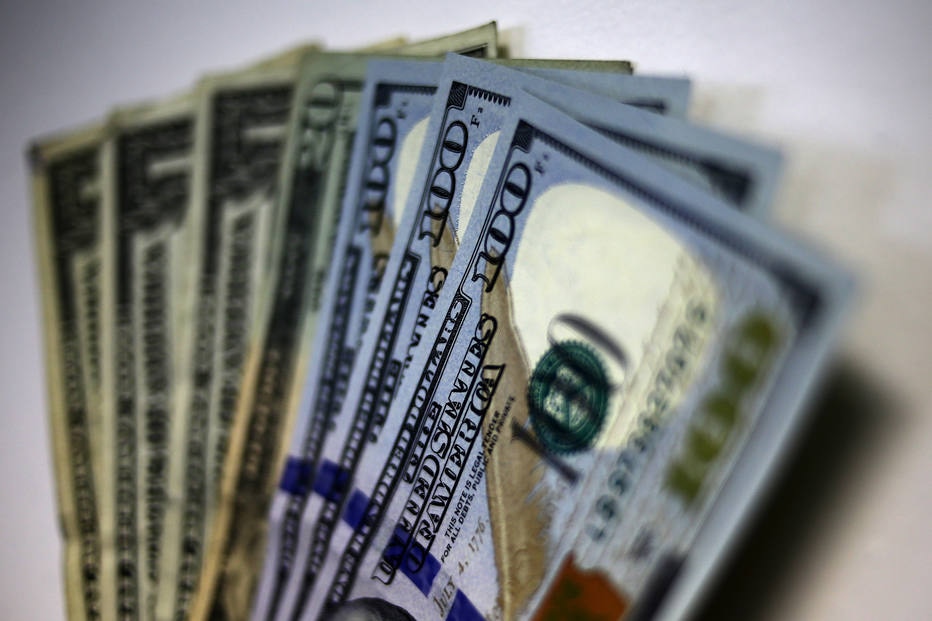 Dólar