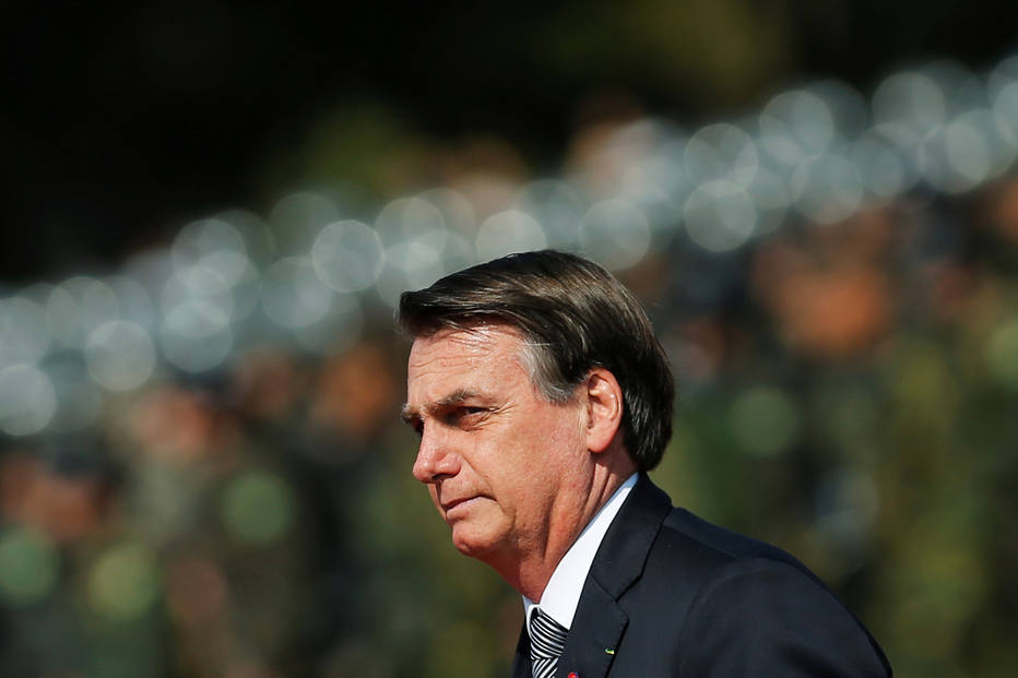 Bolsonaro cogita falar em Rede Nacional sobre queimadas na Amazônia