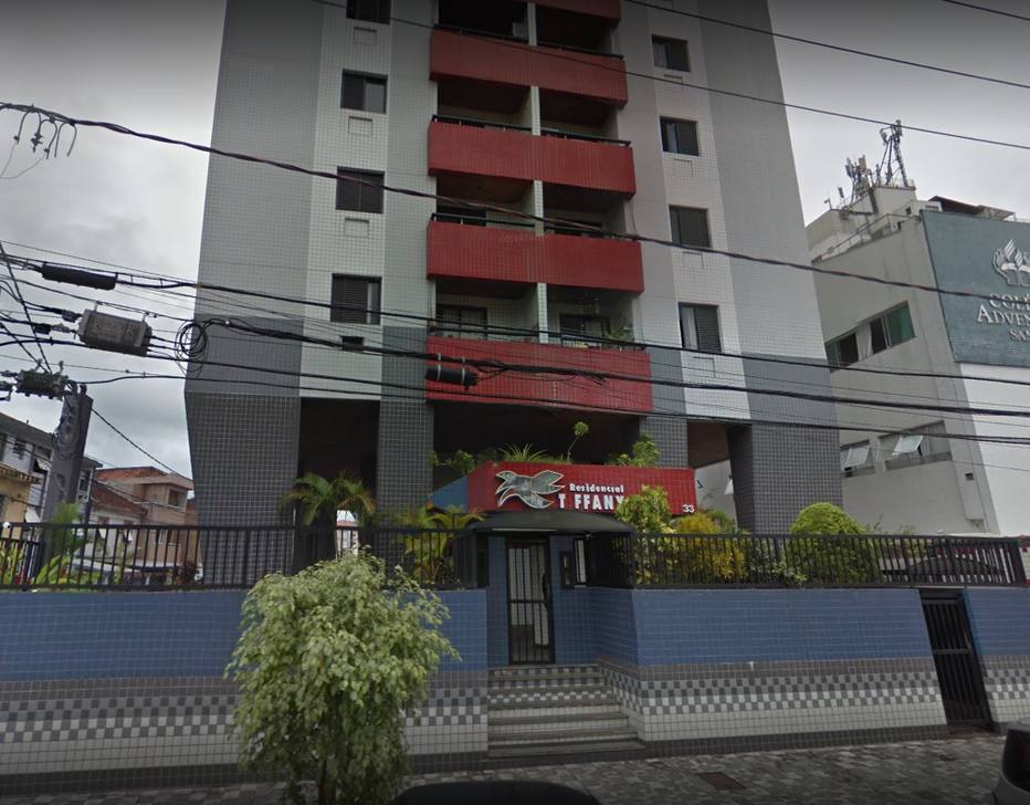 Queda de elevador deixa quatro pessoas mortas em Santos