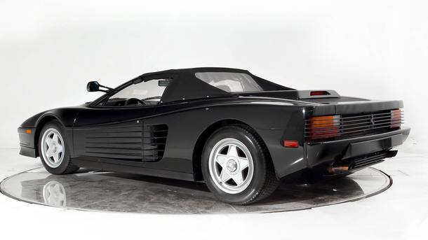 Ferrari Testarossa usada por Michael Jackson